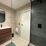 St - Park View - High End