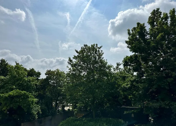 St - Park View - High End *