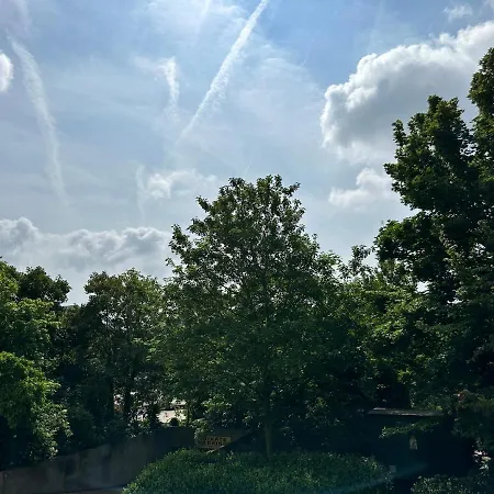 St - Park View - High End *